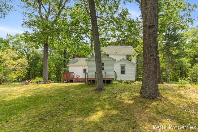 1857 Simonelli Road, Muskegon, MI 49445