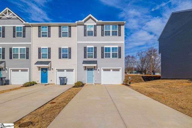 16 Verdant Leaf Way, Greenville, SC 29617