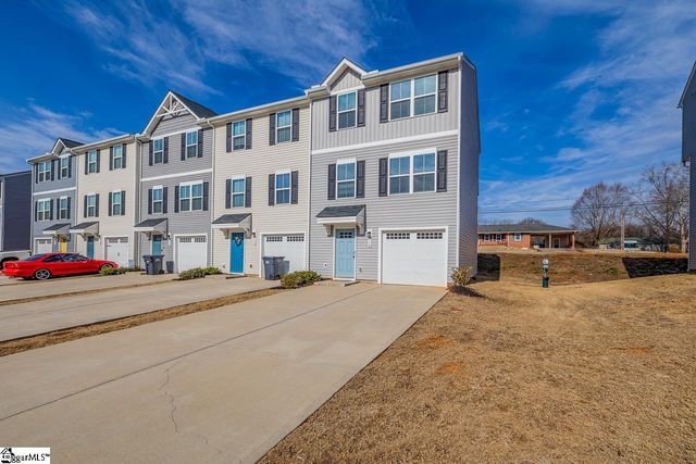 16 Verdant Leaf Way, Greenville, SC 29617