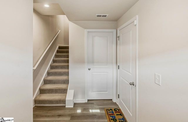 16 Verdant Leaf Way, Greenville, SC 29617