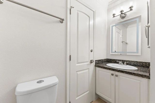 17155 W Bernardo Drive 106, San Diego, CA 92127