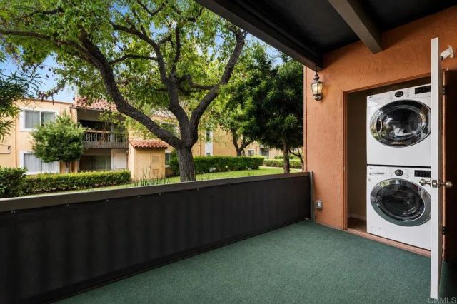 17155 W Bernardo Drive 106, San Diego, CA 92127