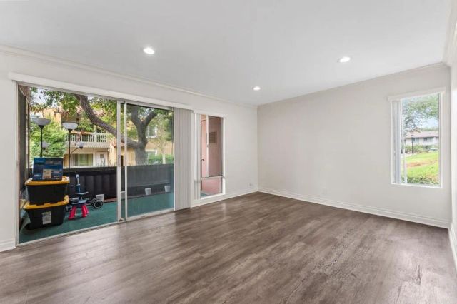 17155 W Bernardo Drive 106, San Diego, CA 92127