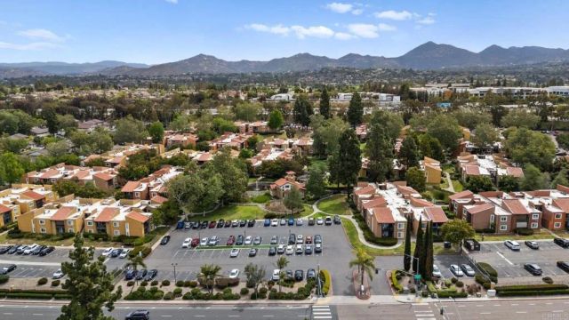 17155 W Bernardo Drive 106, San Diego, CA 92127