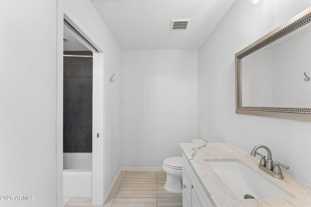 2502 E Beryl Avenue, Phoenix, AZ 85028