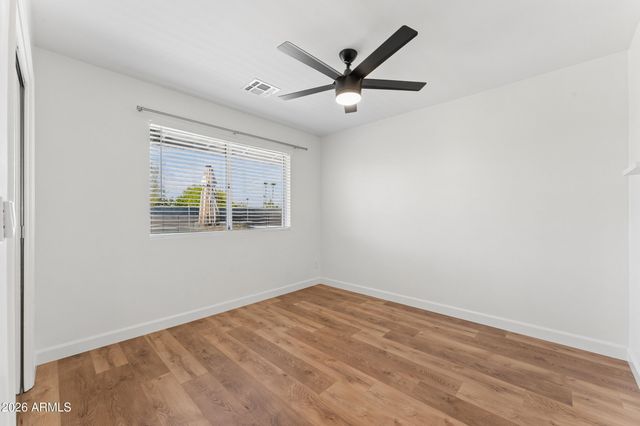 2502 E Beryl Avenue, Phoenix, AZ 85028