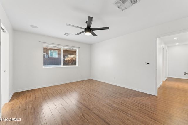 2502 E Beryl Avenue, Phoenix, AZ 85028
