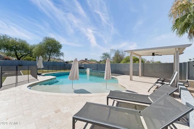2502 E Beryl Avenue, Phoenix, AZ 85028