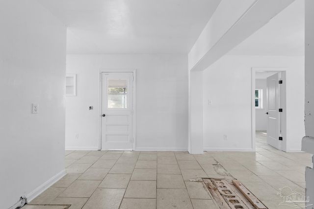 15 Janet St, Pensacola, FL 32506