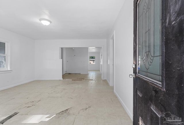 15 Janet St, Pensacola, FL 32506