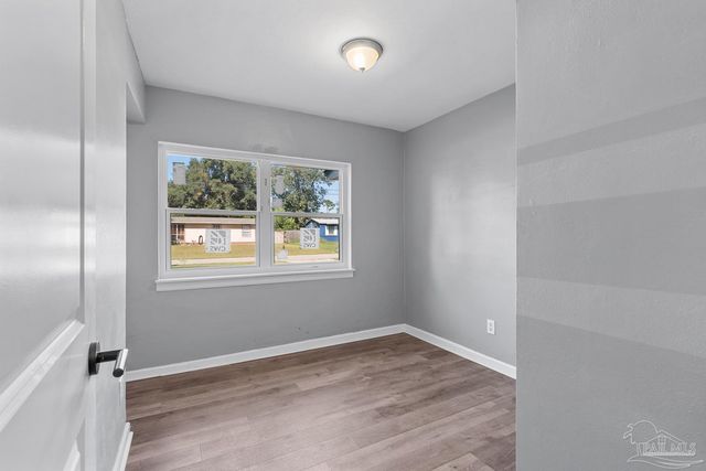 15 Janet St, Pensacola, FL 32506