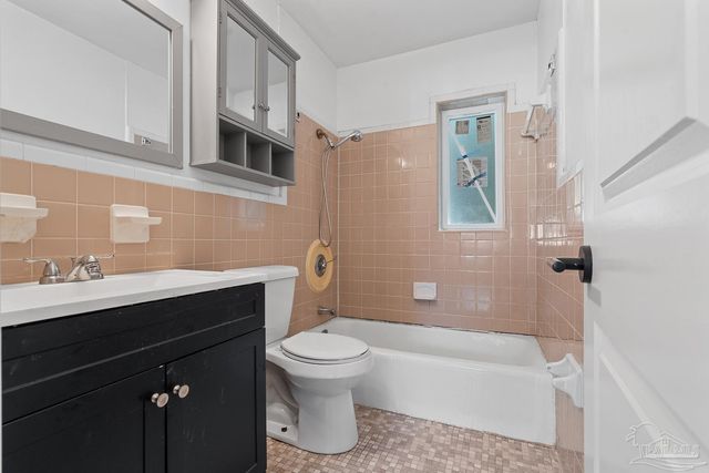 15 Janet St, Pensacola, FL 32506