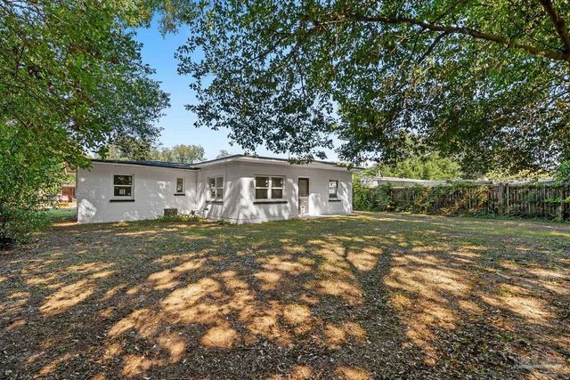 15 Janet St, Pensacola, FL 32506