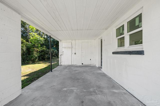 15 Janet St, Pensacola, FL 32506