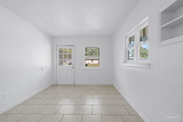 15 Janet St, Pensacola, FL 32506