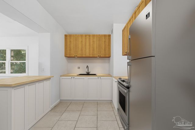 15 Janet St, Pensacola, FL 32506