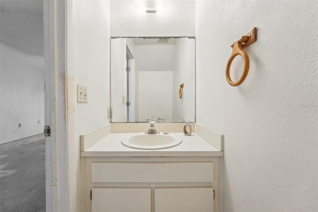 8419 LAURELON PLACE, Temple Terrace, FL 33637