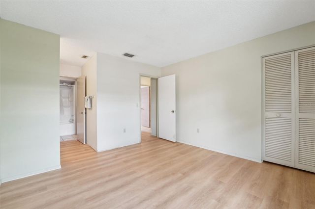 8419 LAURELON PLACE, Temple Terrace, FL 33637