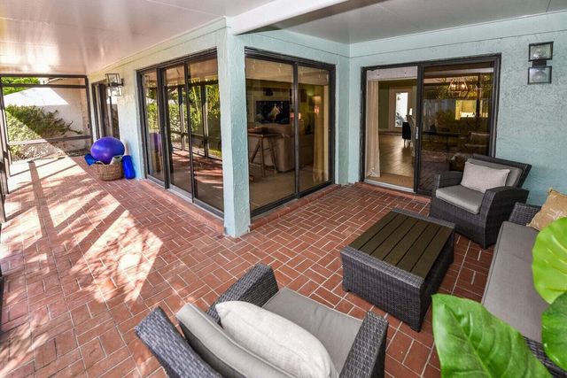 17225 Fownes Crescent, Jupiter, FL 33477