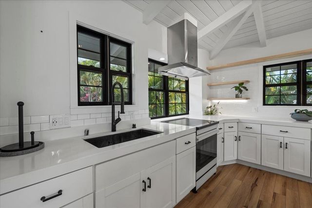 124 Waaula Pl, Kihei, HI 96753