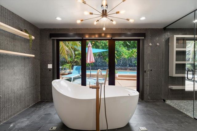 124 Waaula Pl, Kihei, HI 96753