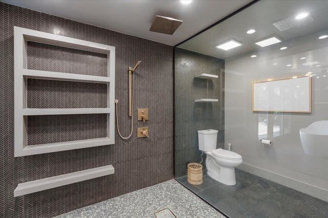 124 Waaula Pl, Kihei, HI 96753