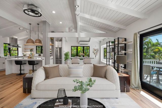 124 Waaula Pl, Kihei, HI 96753