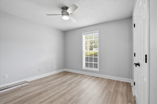 535 Wind Crest Drive, Inman, SC 29349