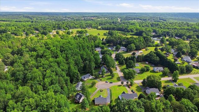 535 Wind Crest Drive, Inman, SC 29349