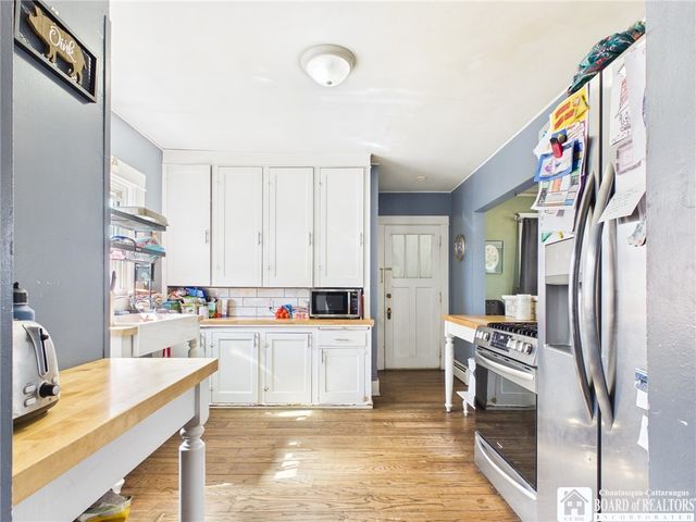 23 South Franklin Street, New Albion, NY 14719