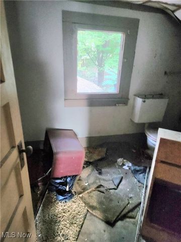 308 N 6th Street, Cambridge, OH 43725