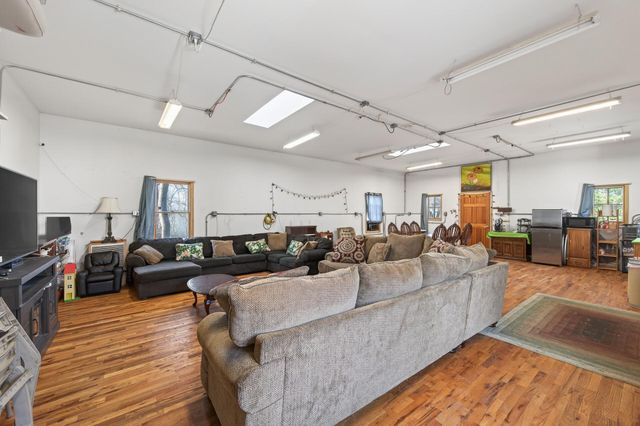 434 Wheelock Parkway E, Saint Paul, MN 55130