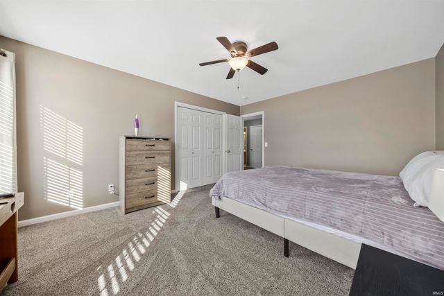 4350 Wynbrooke Court, Newburgh, IN 47630