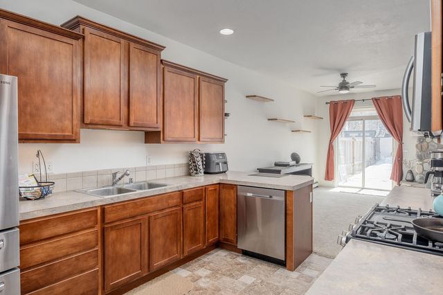 1507 27TH AVENUE, Fairbanks, AK 99709