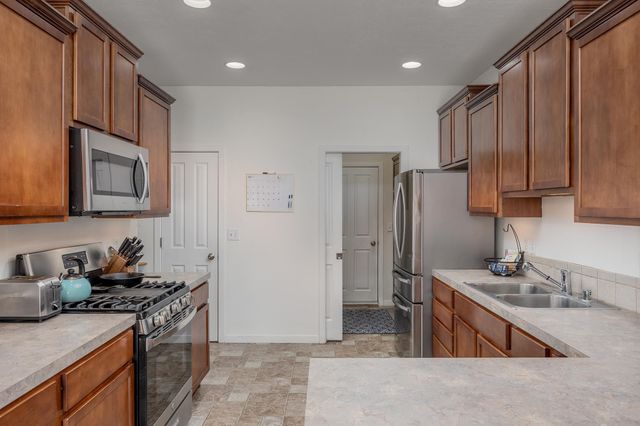 1507 27TH AVENUE, Fairbanks, AK 99709
