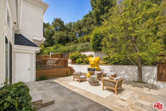 3891 Sepulveda Boulevard, Sherman Oaks, CA 91403