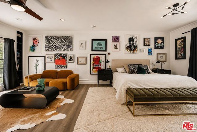 3891 Sepulveda Boulevard, Sherman Oaks, CA 91403
