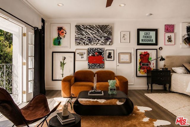 3891 Sepulveda Boulevard, Sherman Oaks, CA 91403