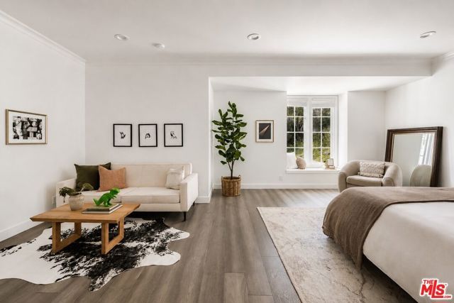 3891 Sepulveda Boulevard, Sherman Oaks, CA 91403