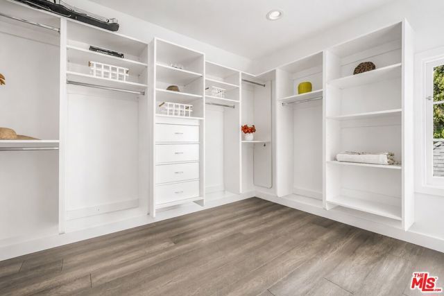 3891 Sepulveda Boulevard, Sherman Oaks, CA 91403