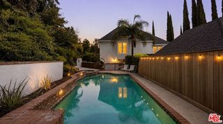 3891 Sepulveda Boulevard, Sherman Oaks, CA 91403