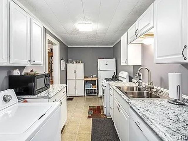 132 East 4th Street, Oswego, NY 13126