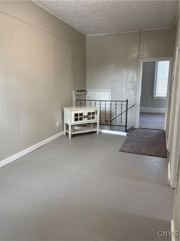 132 East 4th Street, Oswego, NY 13126