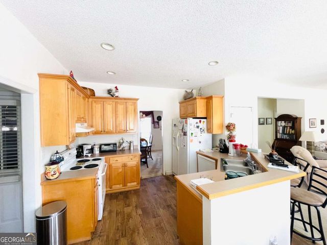 4605 Rivers Edge Drive, Gainesville, GA 30506