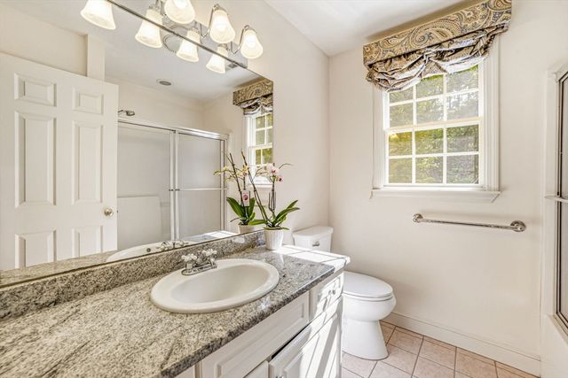 85 Cedarwood Rd, Boxborough, MA 01719