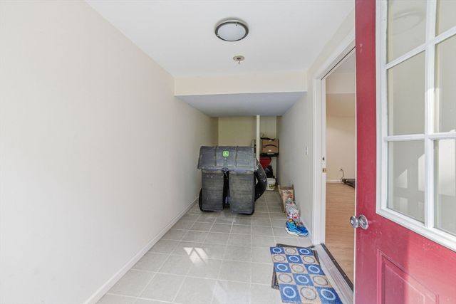 85 Cedarwood Rd, Boxborough, MA 01719