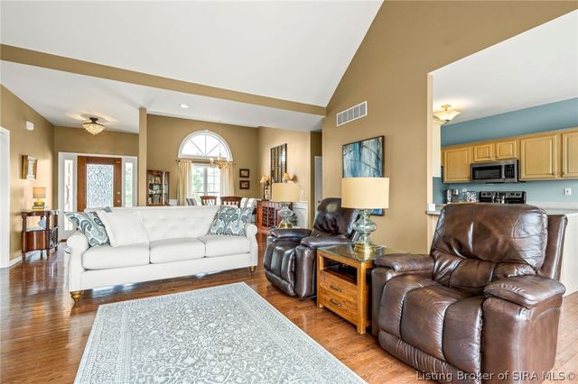 12208 Covered Bridge Road, Sellersburg, IN 47172