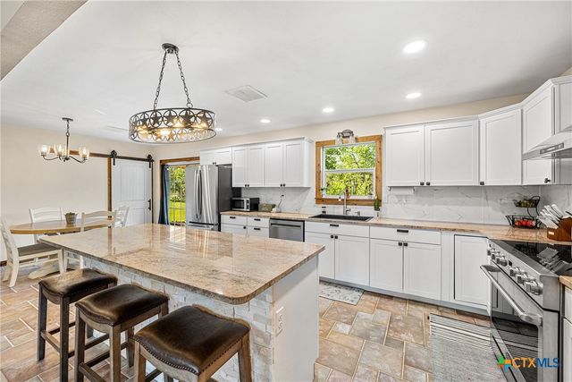 370 County Road 3106, Kempner, TX 76539