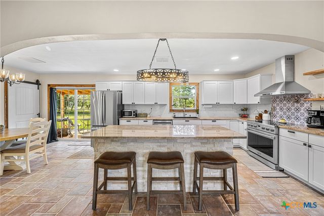 370 County Road 3106, Kempner, TX 76539