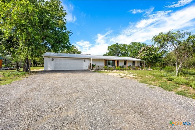 370 County Road 3106, Kempner, TX 76539